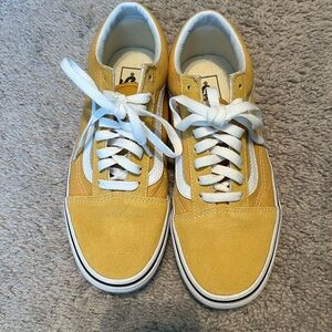 Yellow and White vans Sneakers sz8